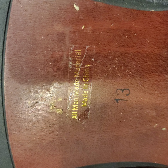 Men's Gray Suede Boots - Picture 6 of 8